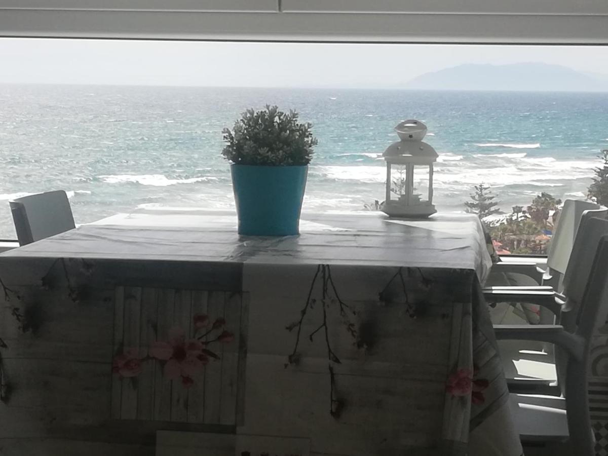 Coqueto apartamento con vista al mar Castillo Bajo Exterior foto